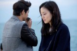 Thiếu Cô Ấy Anh Không Sống Được, Vậy Em Là Gì Của Anh 1 Năm Qua?